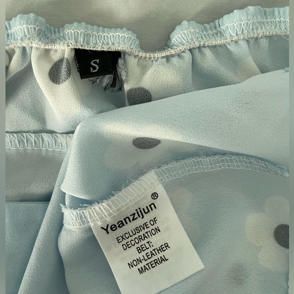 Yeanzijun summer slip dress, blue with white daisy print, Size Small. - Picture 3 of 3